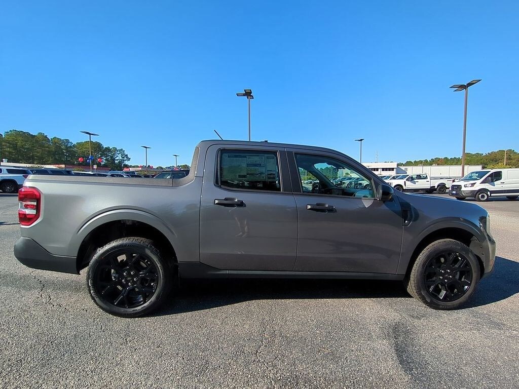 New 2025 Ford Maverick XLT Truck