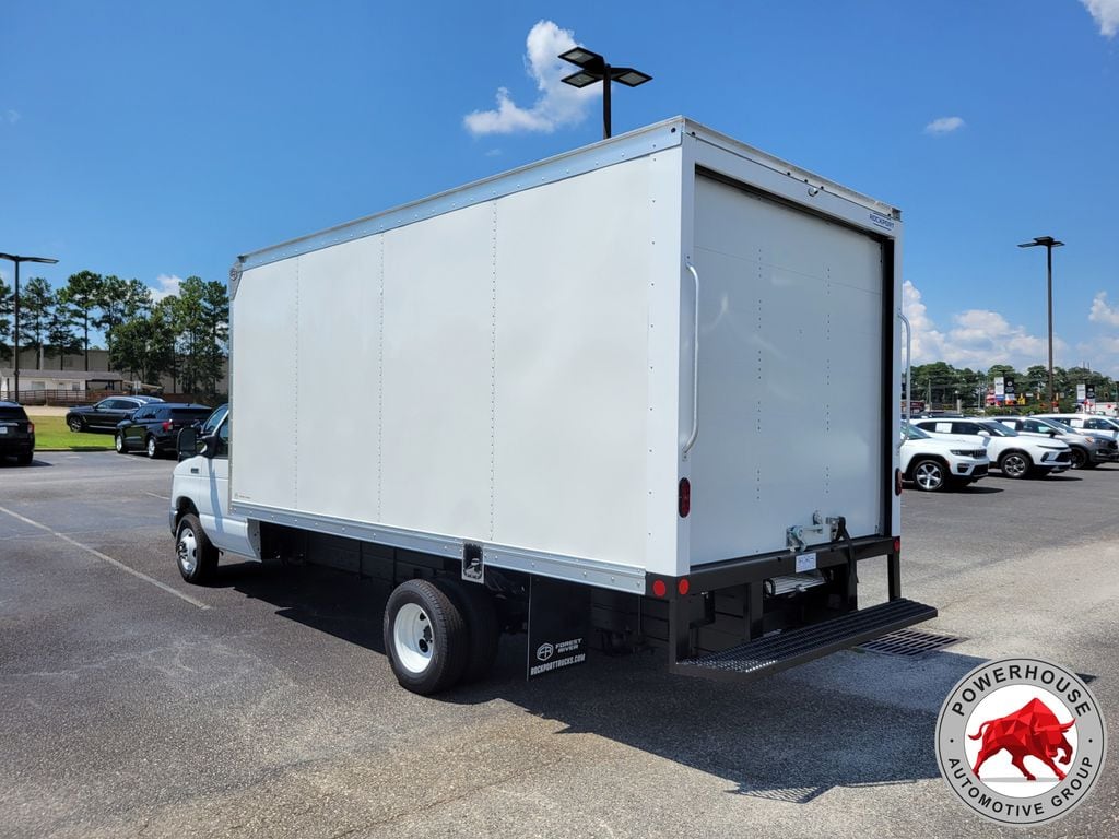 New 2027 Ford E-450SD Base Cab/Chassis