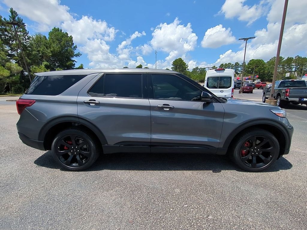 Used 2022 Ford Explorer ST SUV