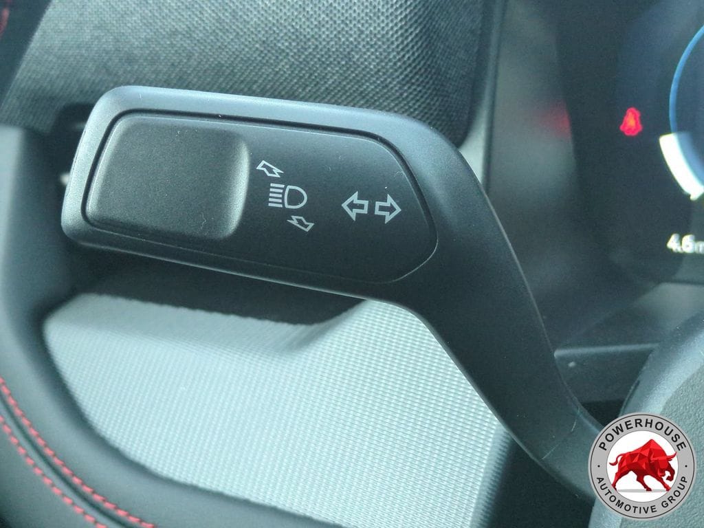 2026 Ford Explorer ST-Line - Photo 31