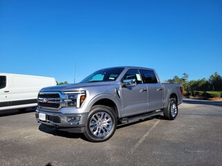 2025 Ford F-150 Lariat Truck
