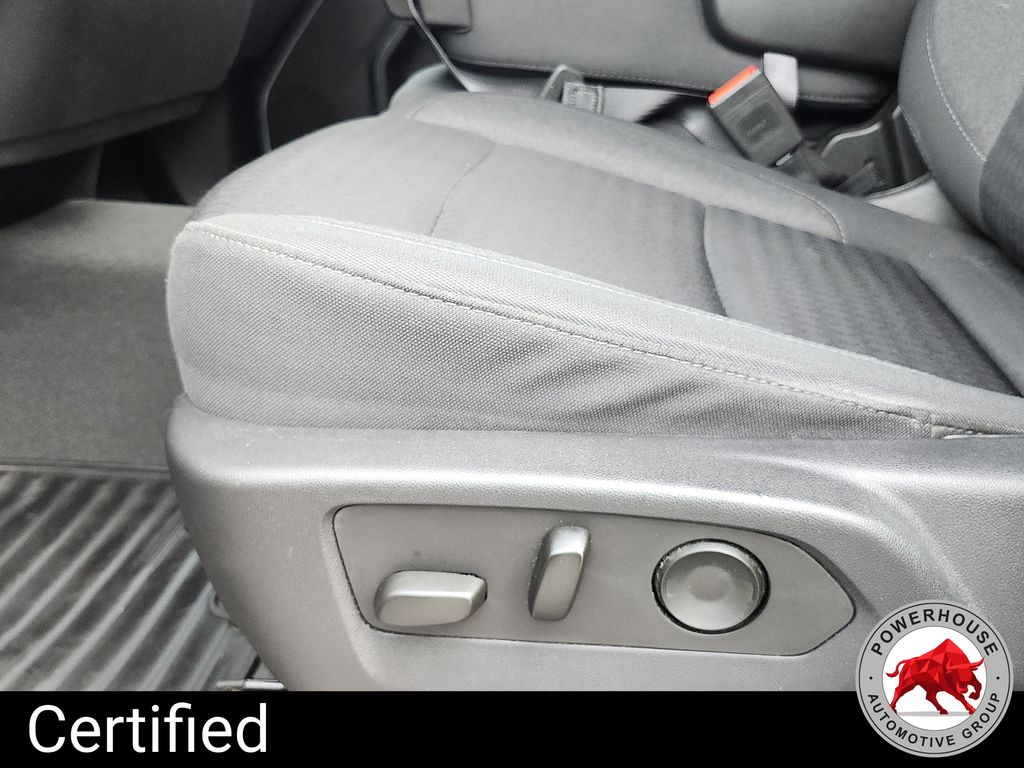 2023 Chevrolet Silverado 1500 LT - Photo 23