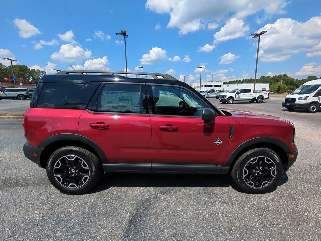 New 2025 Ford Bronco Sport Outer Banks SUV