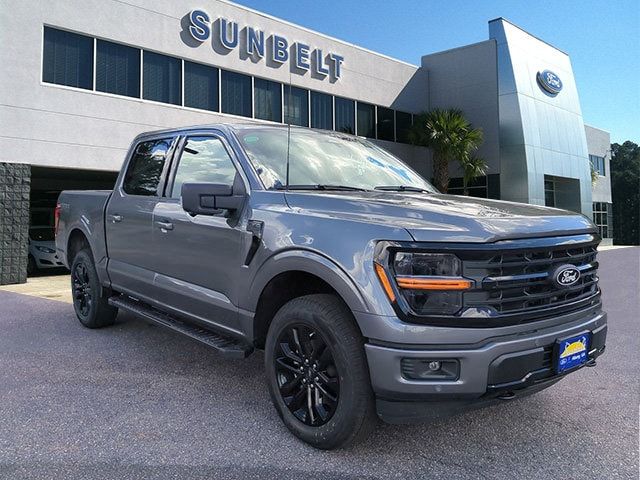 2025 Ford F-150 XLT's photo