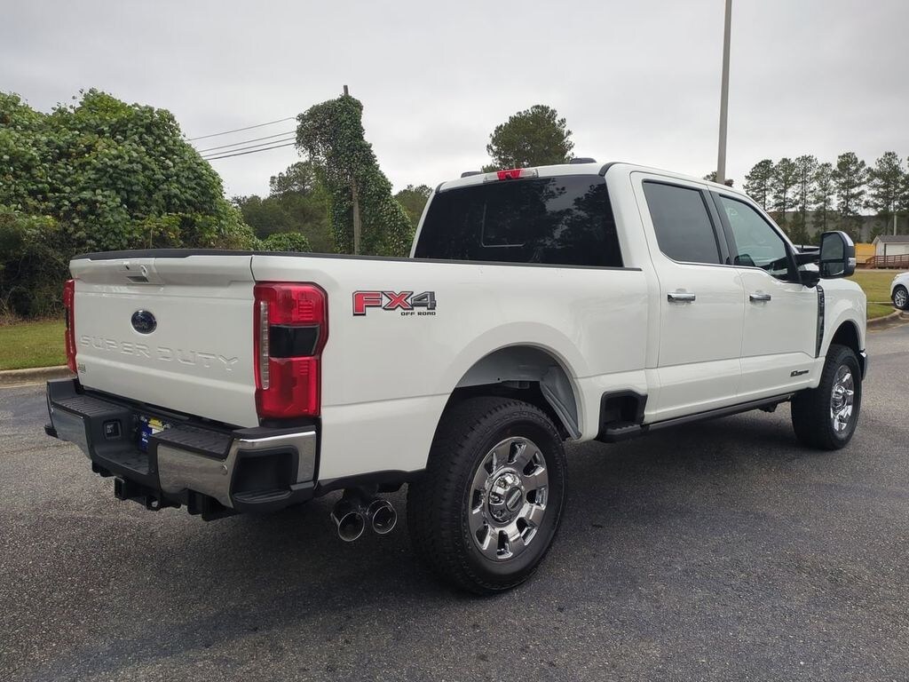 New 2026 Ford F-250SD Lariat Truck