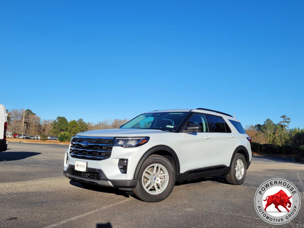 2026 Ford Explorer's photo