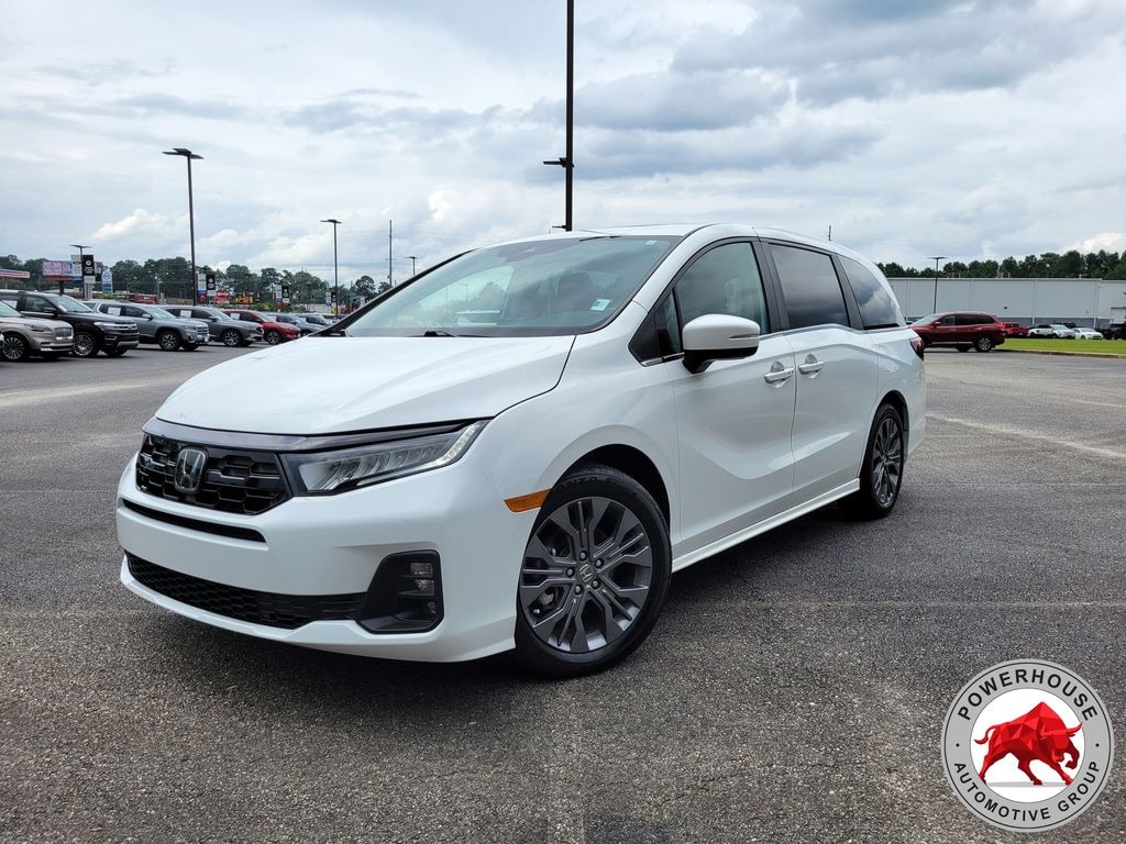 Used 2025 Honda Odyssey Touring Minivan/Van