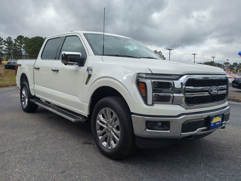 New 2025 Ford F-150 Lariat Truck
