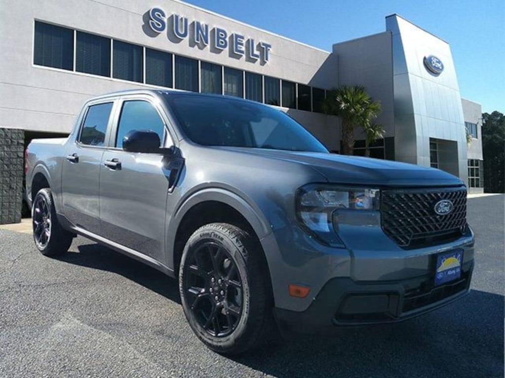 New 2025 Ford Maverick XLT Truck