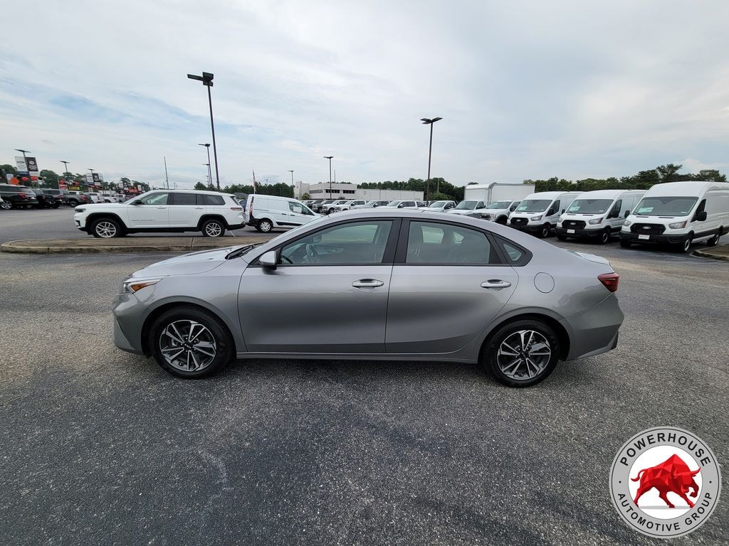 Used 2024 Kia Forte LXS Sedan