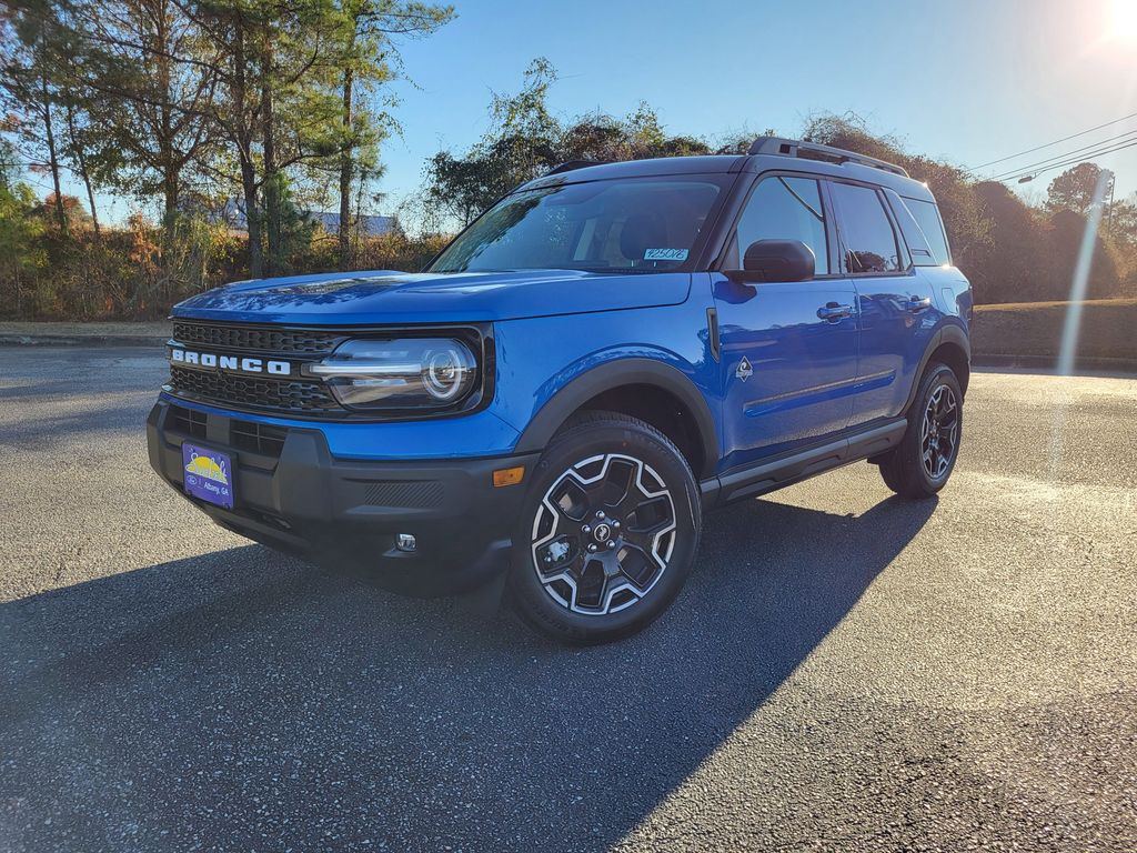 2025 Ford Bronco Sport Outer Banks's photo