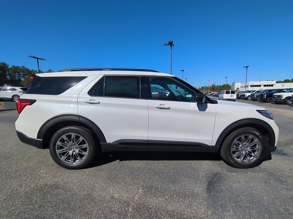 New 2026 Ford Explorer Active SUV