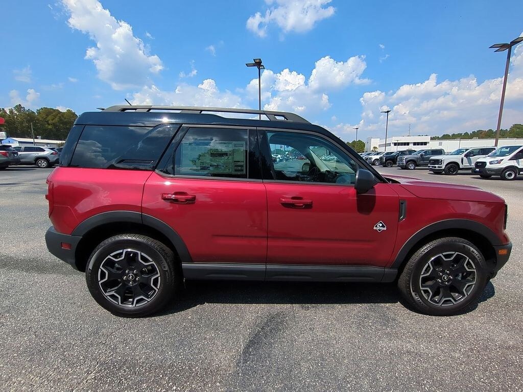 New 2025 Ford Bronco Sport Outer Banks SUV
