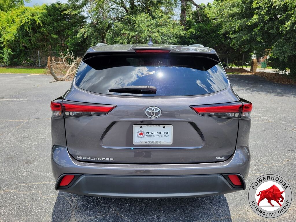 Used 2022 Toyota Highlander XLE SUV