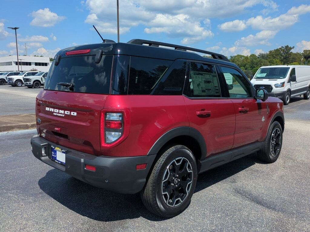 New 2025 Ford Bronco Sport Outer Banks SUV