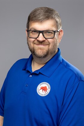 Staff member WARREN EARP from ID_df9653