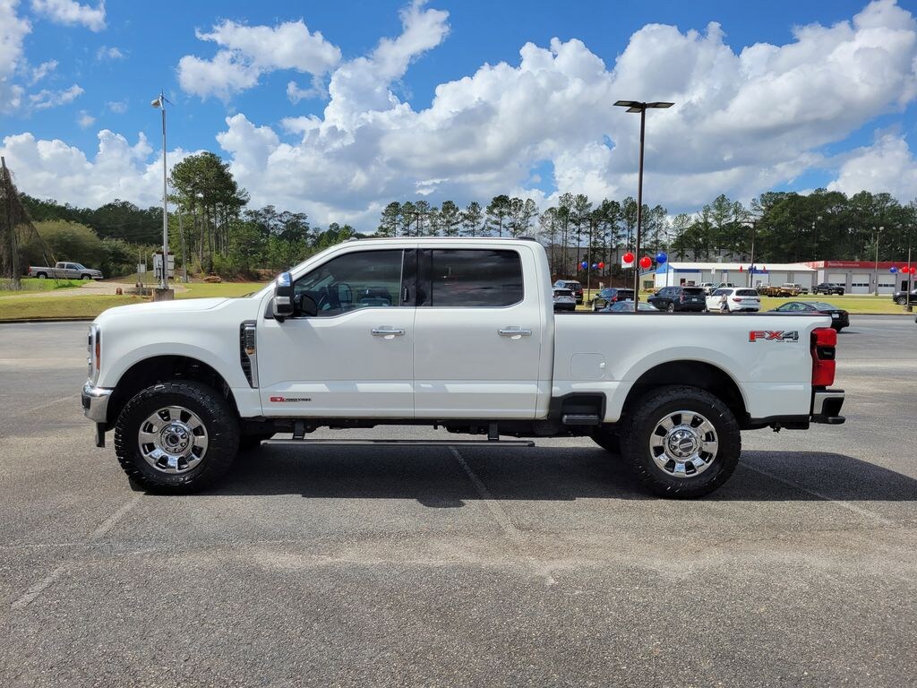 Certified 2024 Ford F-250SD Lariat Truck