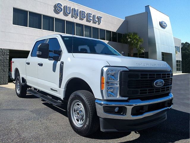 2023 Ford F-250 Super Duty XL's photo