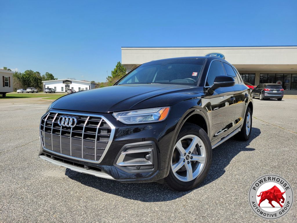 2021 Audi Q5 45 Premium's photo