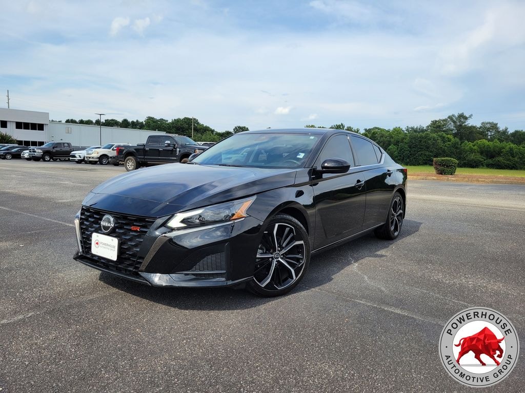 Used 2024 Nissan Altima 2.5 SR Sedan