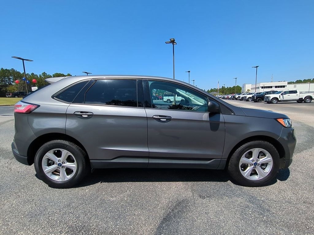 Used 2024 Ford Edge SE SUV