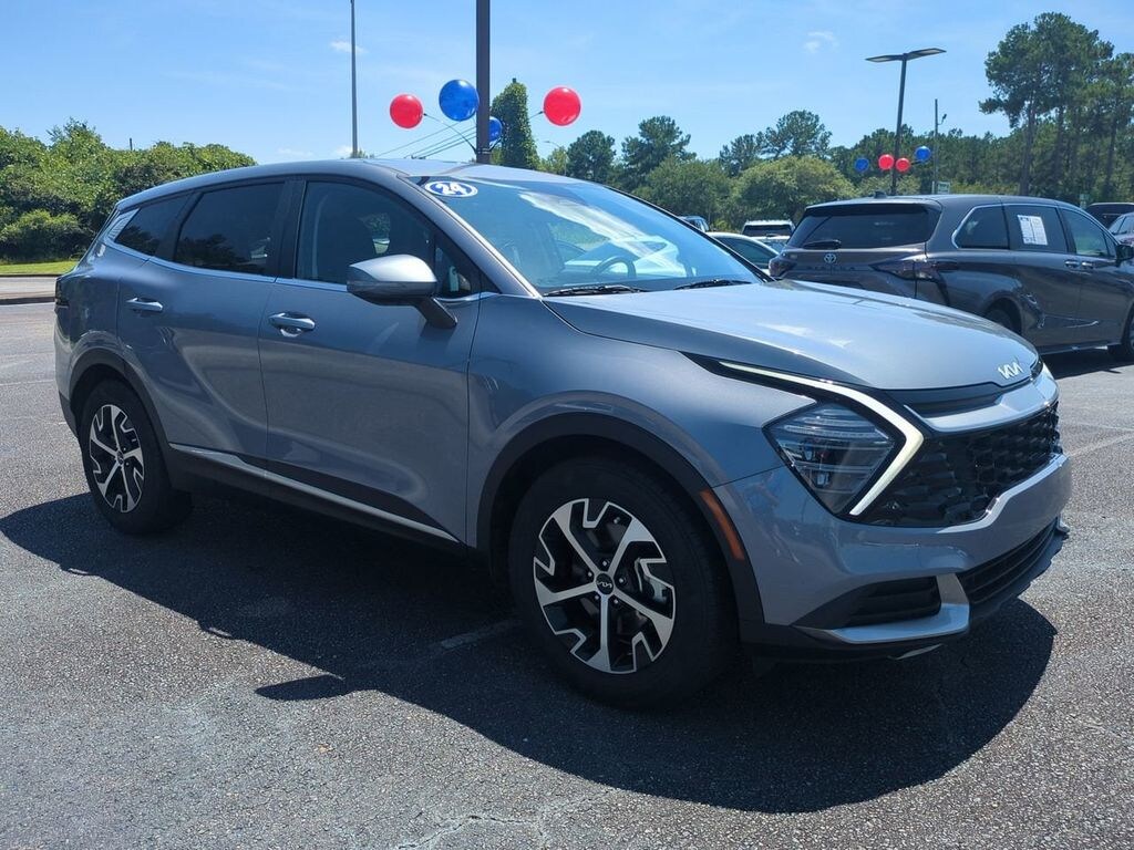 Used 2024 Kia Sportage EX SUV
