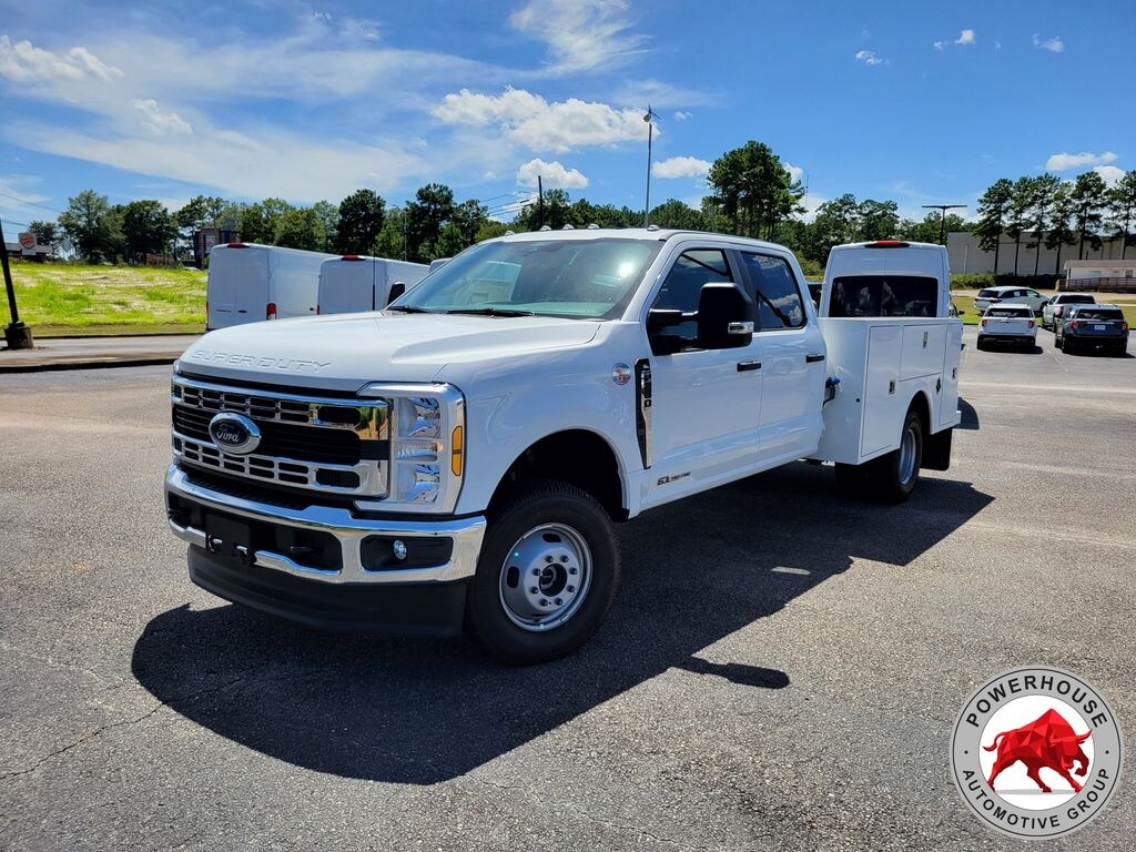 New 2026 Ford F-350SD XL Chassis
