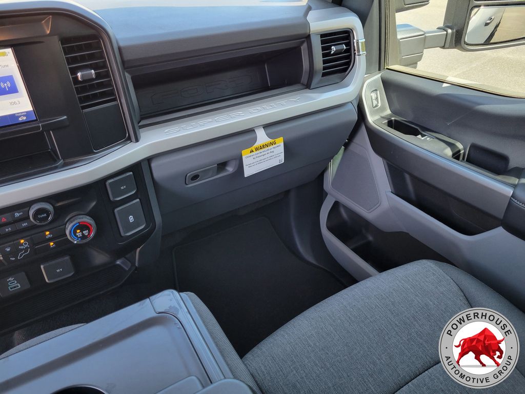 2025 Ford F-350 Super Duty XL - Photo 19