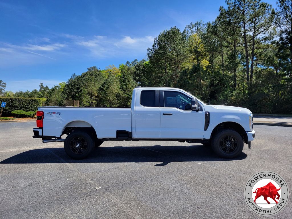 2025 Ford F-350 Super Duty XL - Photo 7