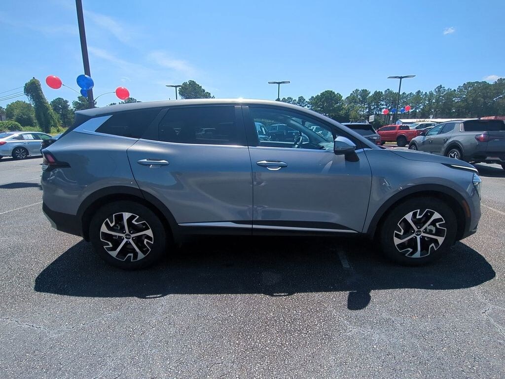 Used 2024 Kia Sportage EX SUV