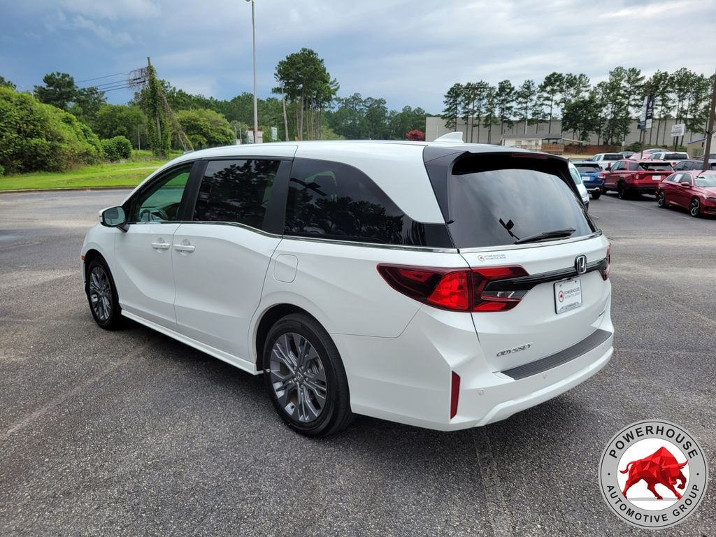 Used 2025 Honda Odyssey Touring Minivan/Van