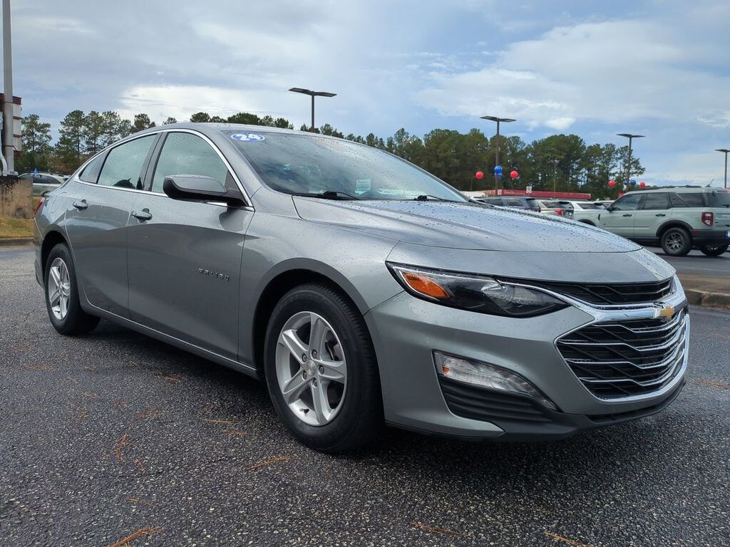 Used 2024 Chevrolet Malibu LT Sedan