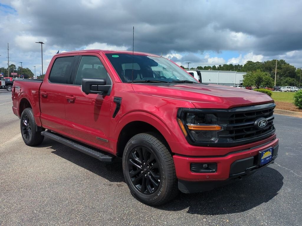 New 2025 Ford F-150 XLT Truck