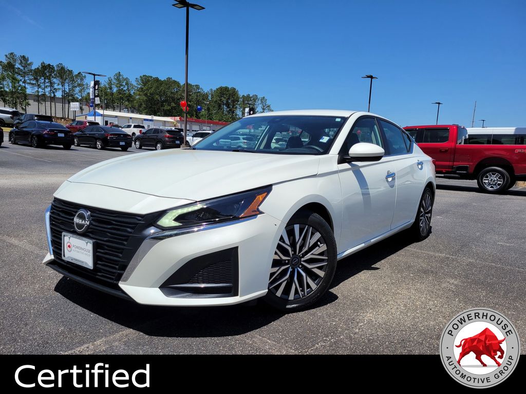 2023 Nissan Altima SV