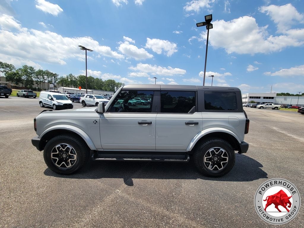 New 2026 Ford Bronco Outer Banks SUV