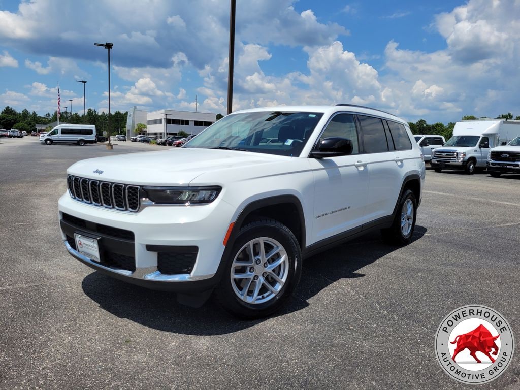 Used 2023 Jeep Grand Cherokee L Laredo SUV