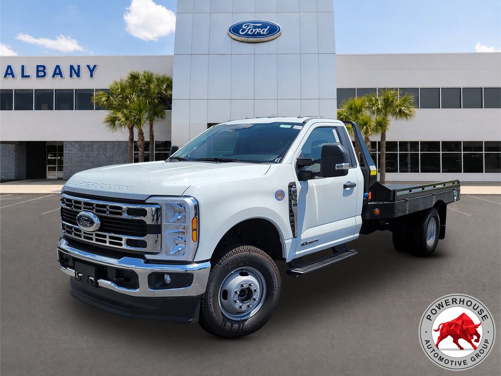 2025 Ford F-350 Super Duty Chassis Cab