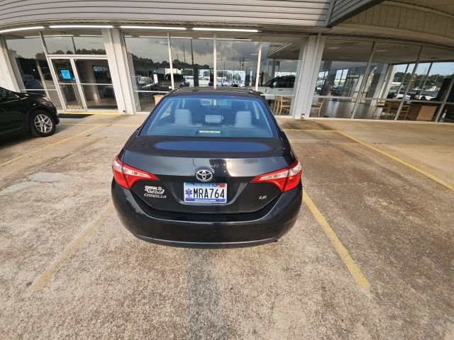 2017 Toyota Corolla LE - Photo 7