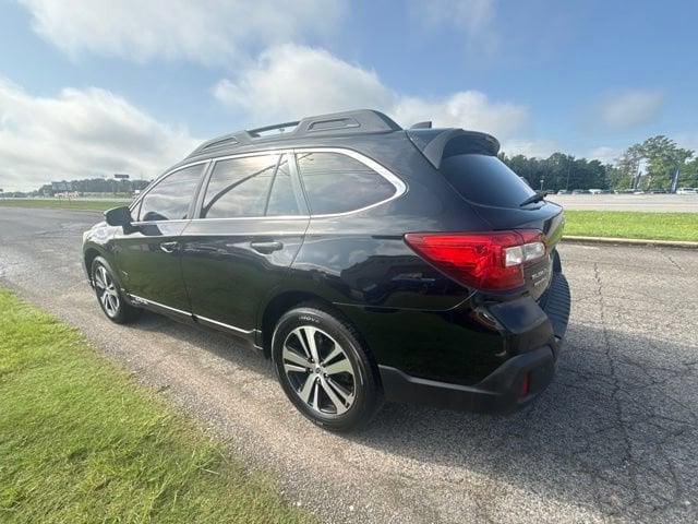 2018 Subaru Outback Limited - Photo 6