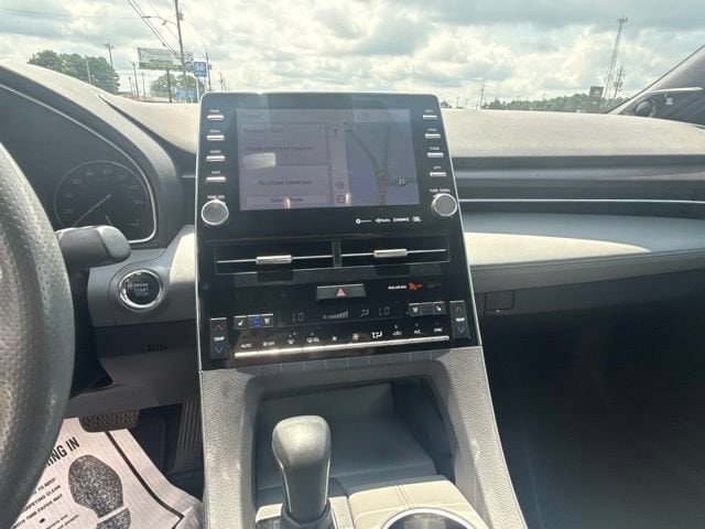 2019 Toyota Avalon Limited - Photo 19