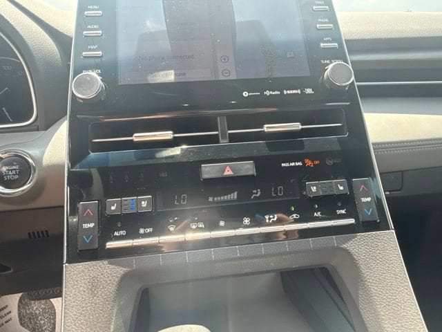 2019 Toyota Avalon Limited - Photo 20