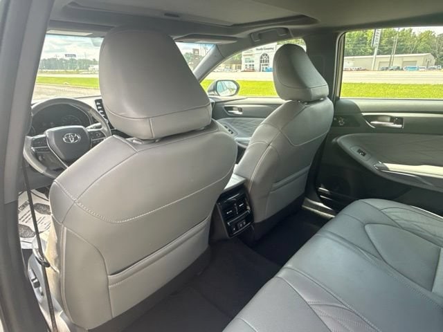 2019 Toyota Avalon Limited - Photo 25