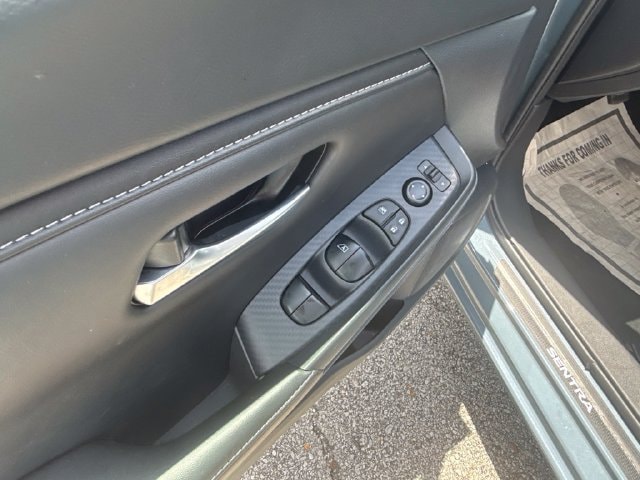 2025 Nissan Sentra SV - Photo 10
