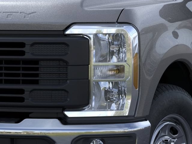 2025 Ford F-250 Super Duty XL - Photo 18
