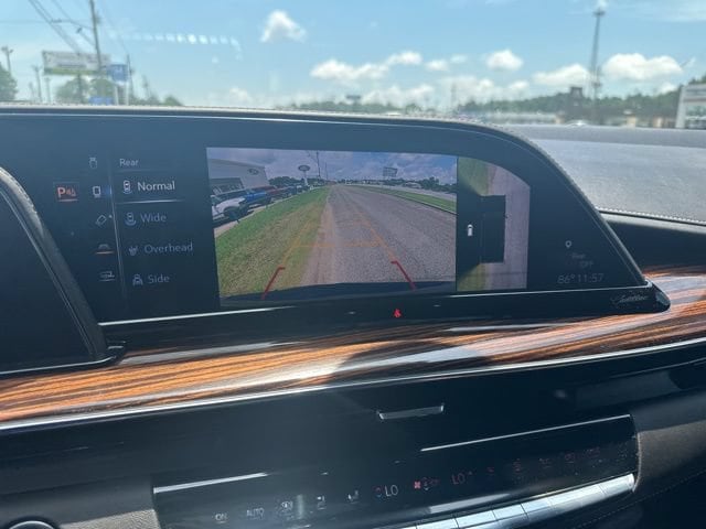 2021 Cadillac Escalade Premium Luxury - Photo 17
