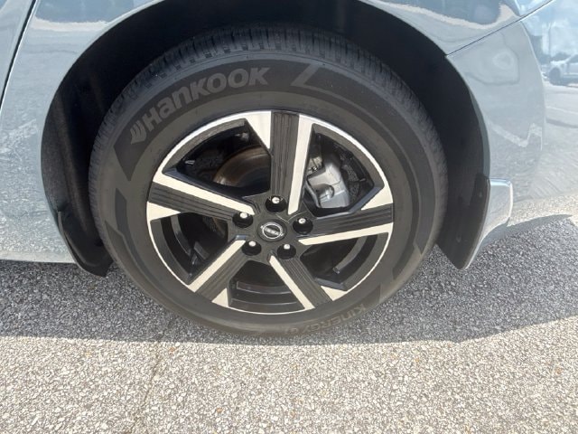 2025 Nissan Sentra SV - Photo 8