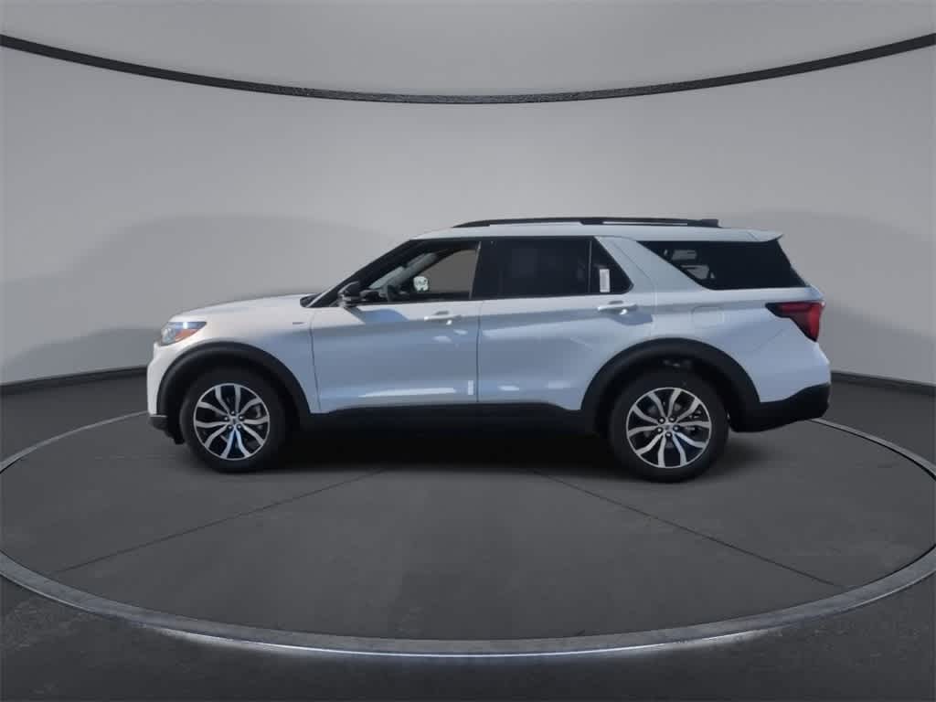 Thumbnail: 2026 Ford Explorer - 5