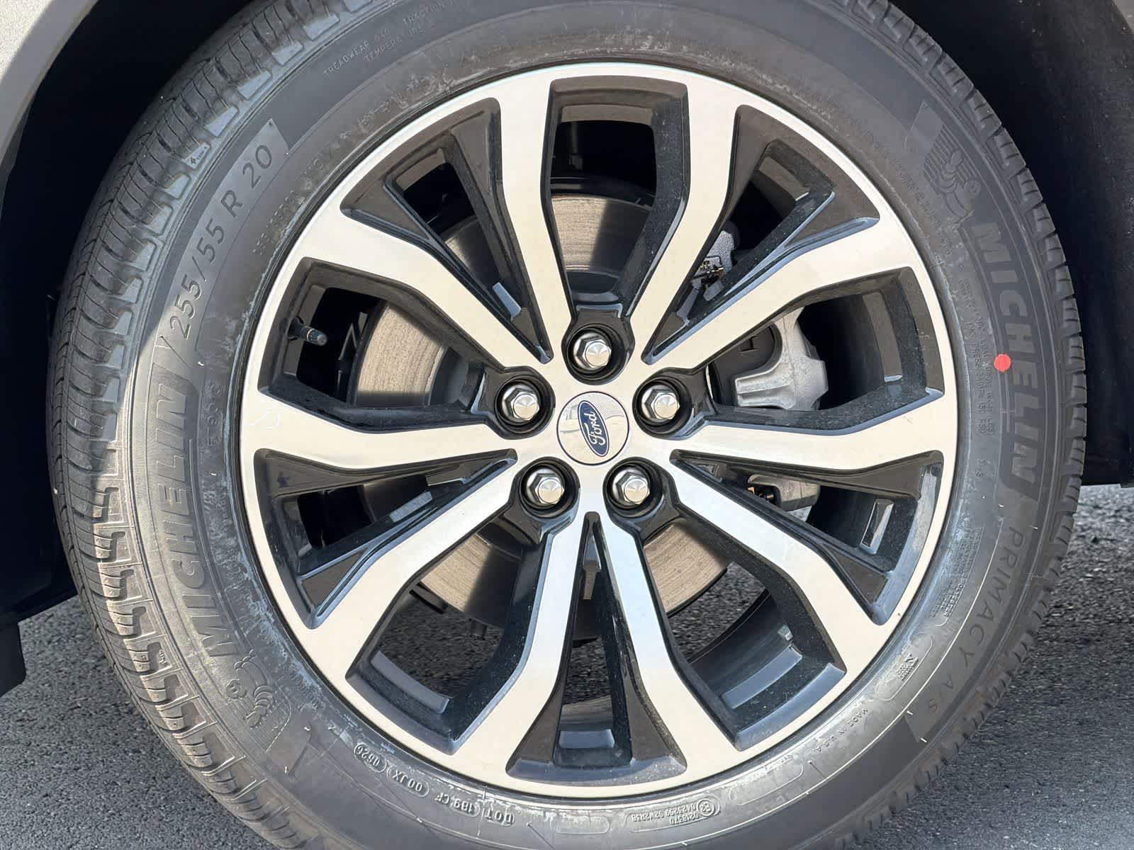 Thumbnail: 2026 Ford Explorer - 14