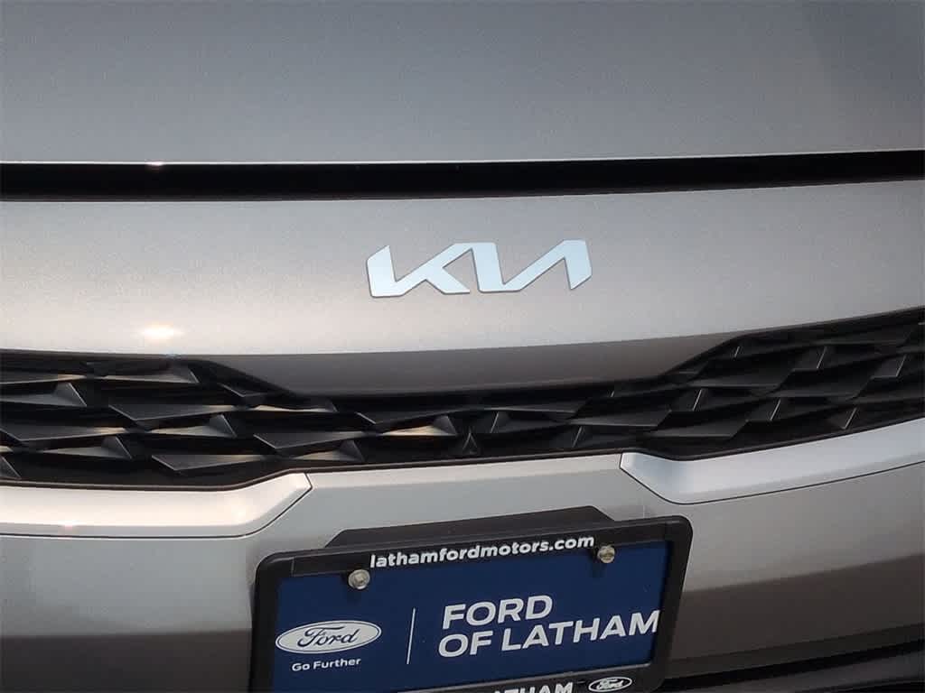 Thumbnail: 2022 Kia Forte - 12