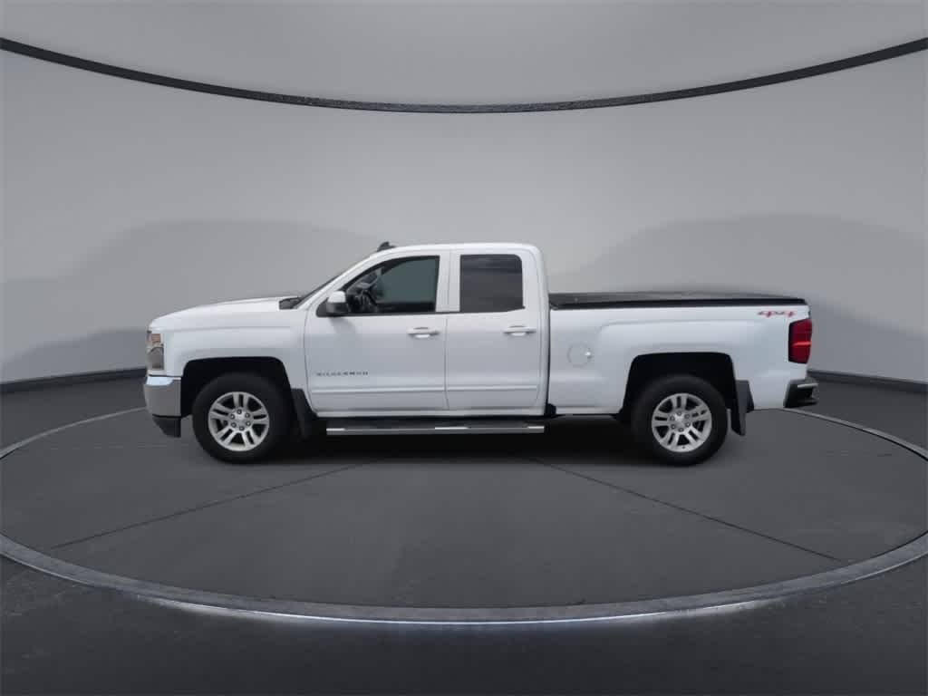 Thumbnail: 2017 Chevrolet Silverado 1500 - 5